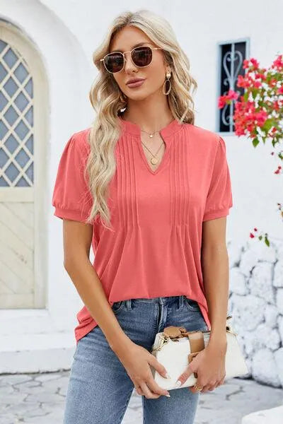 Notched Short Sleeve Women's T-Shirt: Where Comfort Meets Style Trendsi