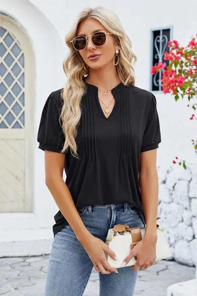 Notched Short Sleeve Women's T-Shirt: Where Comfort Meets Style Trendsi