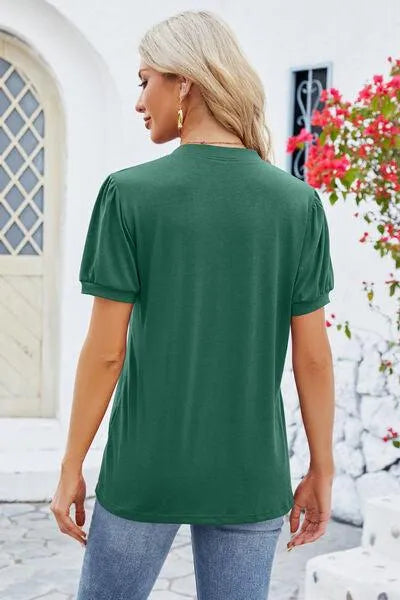 Notched Short Sleeve Women's T-Shirt: Where Comfort Meets Style Trendsi
