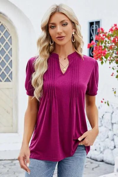 Notched Short Sleeve Women's T-Shirt: Where Comfort Meets Style Trendsi