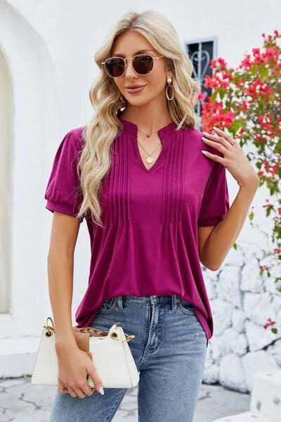 Notched Short Sleeve Women's T-Shirt: Where Comfort Meets Style Trendsi