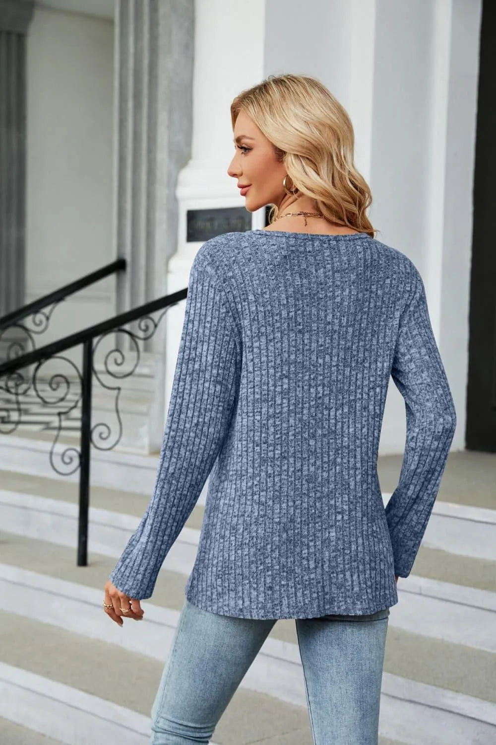 Stylish Buttoned Long Sleeve Slit Top: Shop Now for Fashionable Elegance Jewelry Bubble