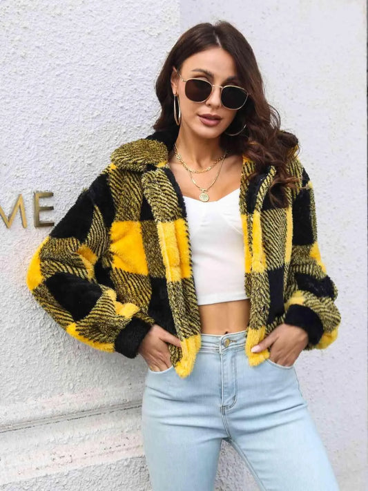 Trendy Plaid Jacket for Women | Stylish Dropped Shoulder Design Jewelry Bubble