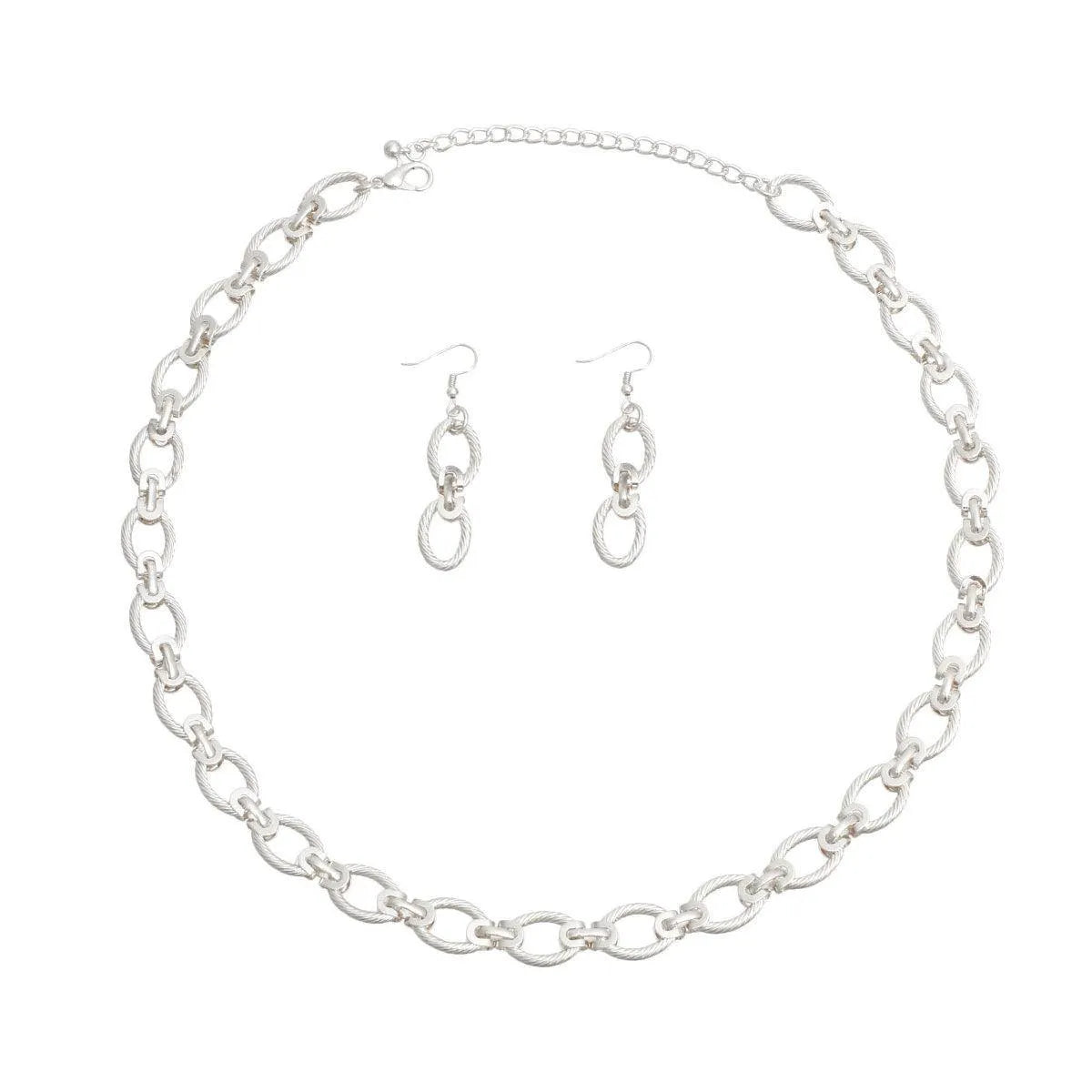 Turn Heads with this Exquisite Silver Tone Oval Chain Necklace and Earrings Jewelry Bubble