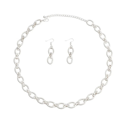 Turn Heads with this Exquisite Silver Tone Oval Chain Necklace and Earrings Jewelry Bubble