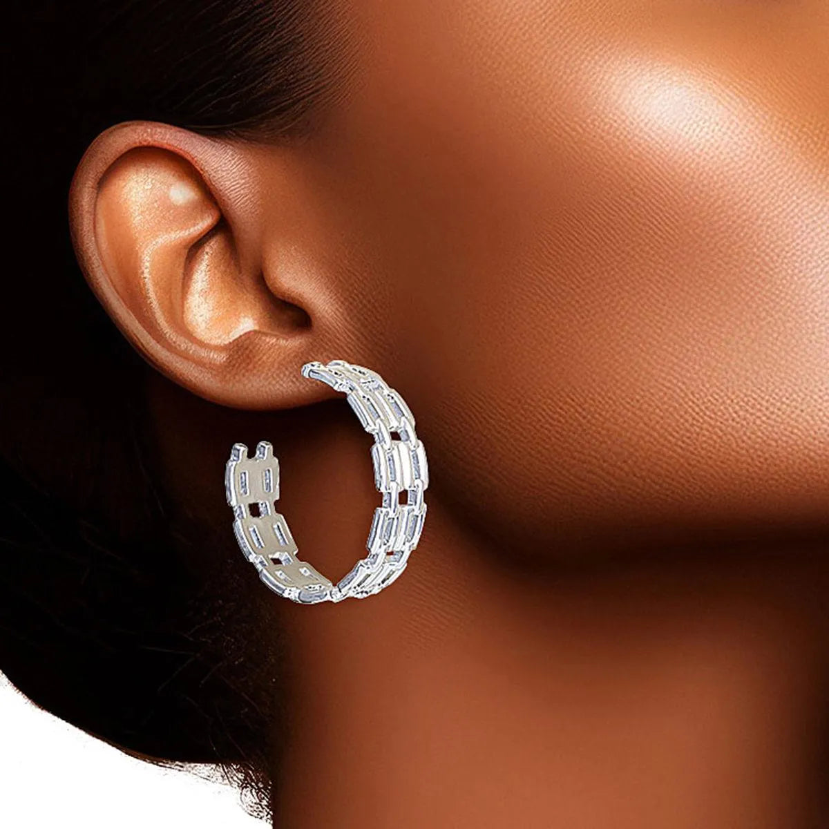 Upgrade Your Style with Chic White Gold-finished Small Chain Link Open Hoop Earrings Jewelry Bubble