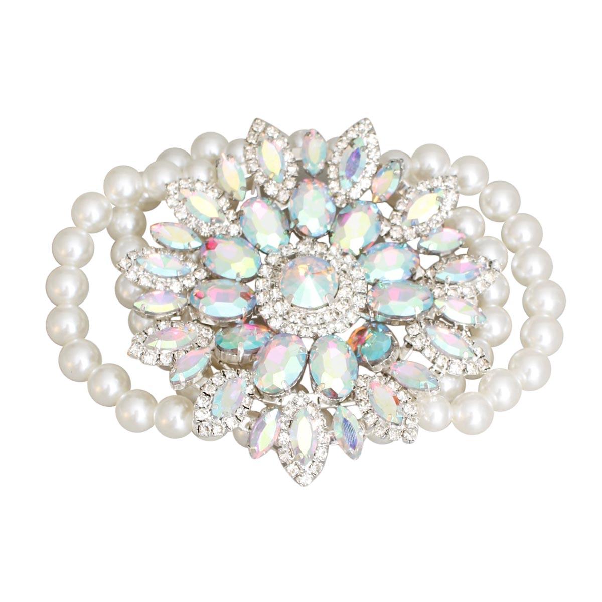 Achieve Stunning Style with Faux Pearls and Holiday Sparkle Bracelet