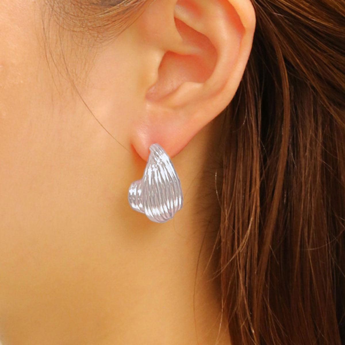 Dazzle All Day: White Gold Spiral Small Earrings, the Ultimate Fashion Jewelry Accessory