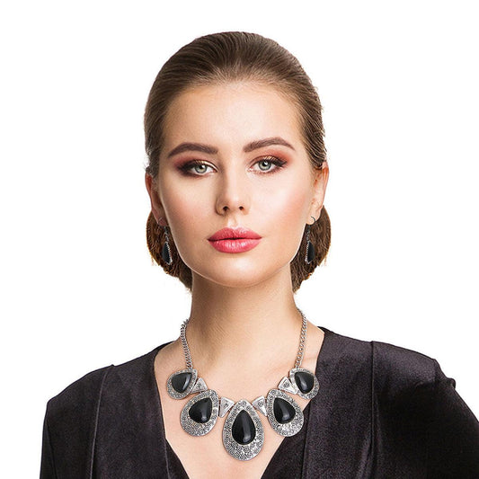 Elegant Teardrop Collar Necklace & Earrings Set