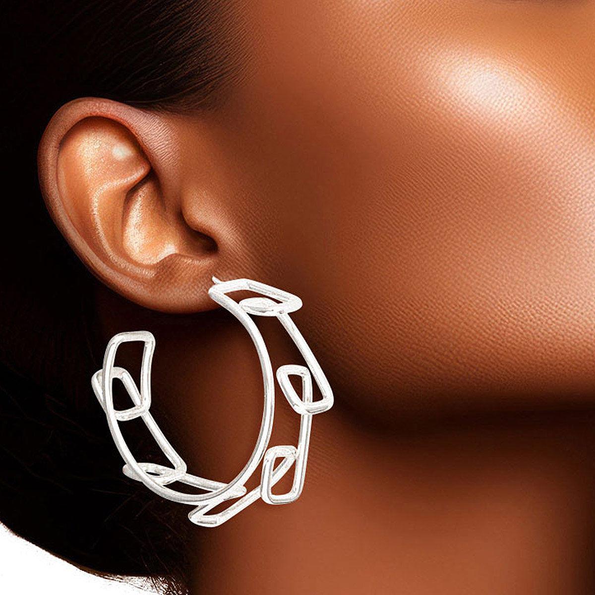 Fashion Jewelry: Upgrade Your Style with Stunning White Gold Geo Wire Hoop Earrings