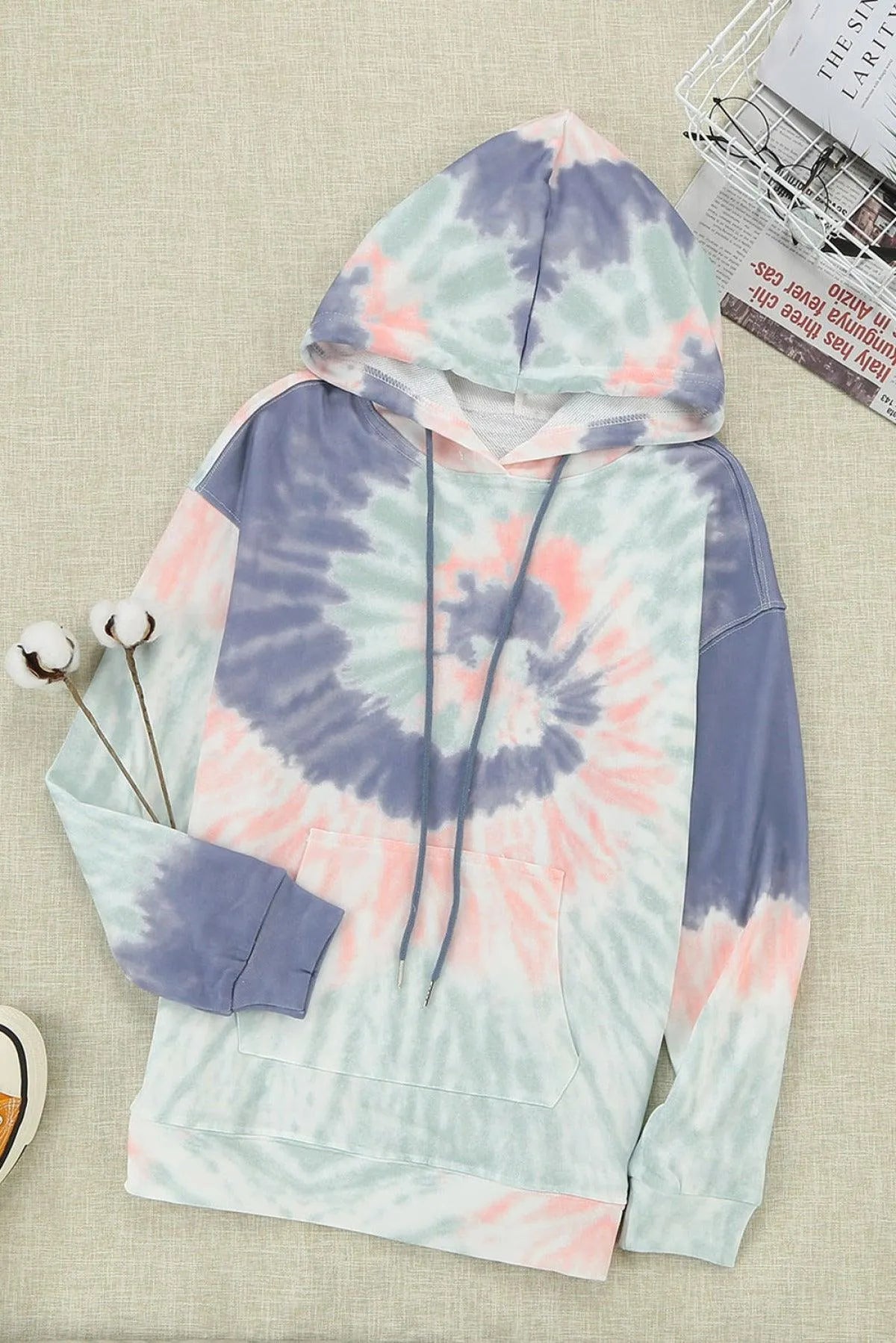 Get Cozy Tie-Dye Print Pullover Hoodie - Perfect for Ladies!