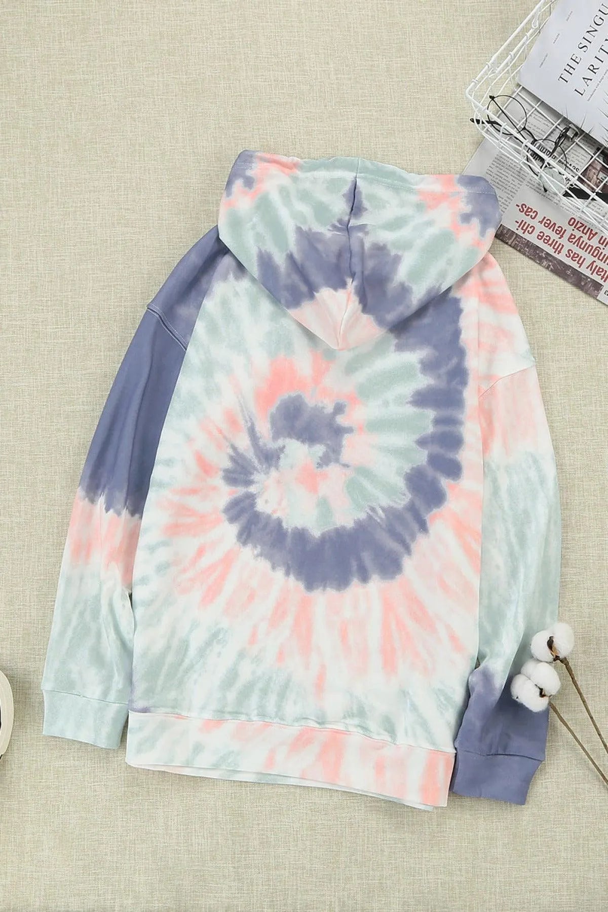 Get Cozy Tie-Dye Print Pullover Hoodie - Perfect for Ladies!