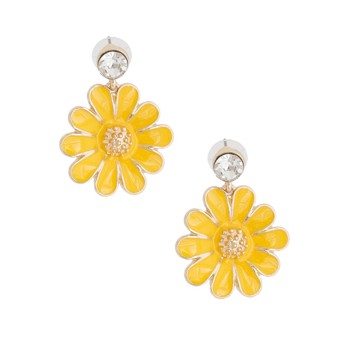 Get Groovy: Yellow Daisy Earrings for a Sweet Mod Style!