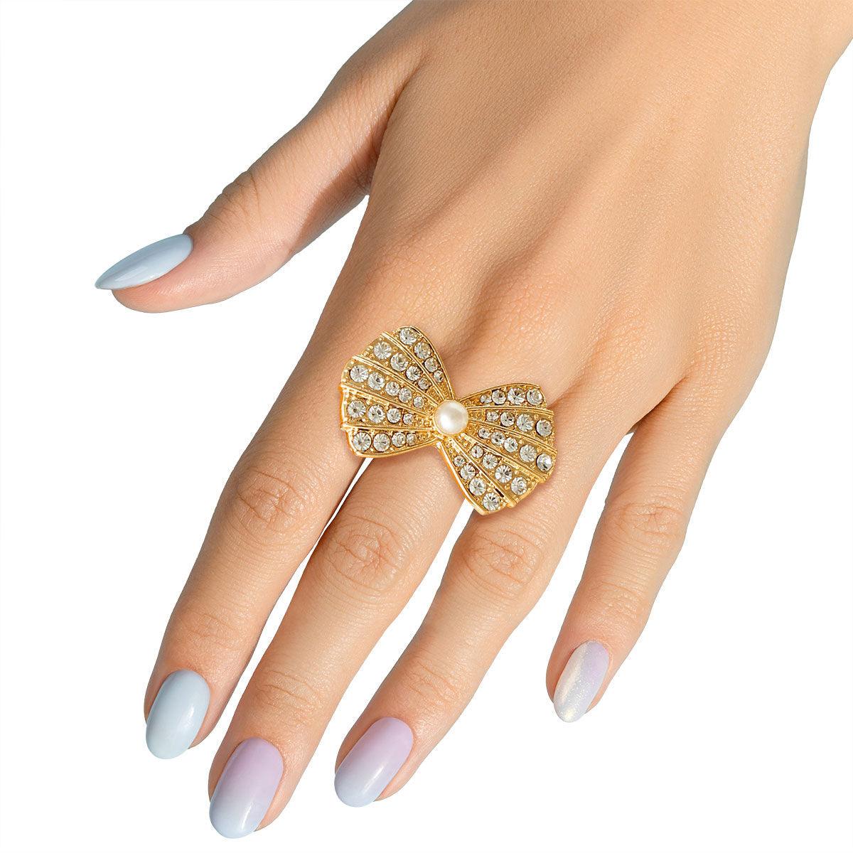 Gold Ring Bow Rhinestones: Must-Have for Fashionistas - Elevate Any Look