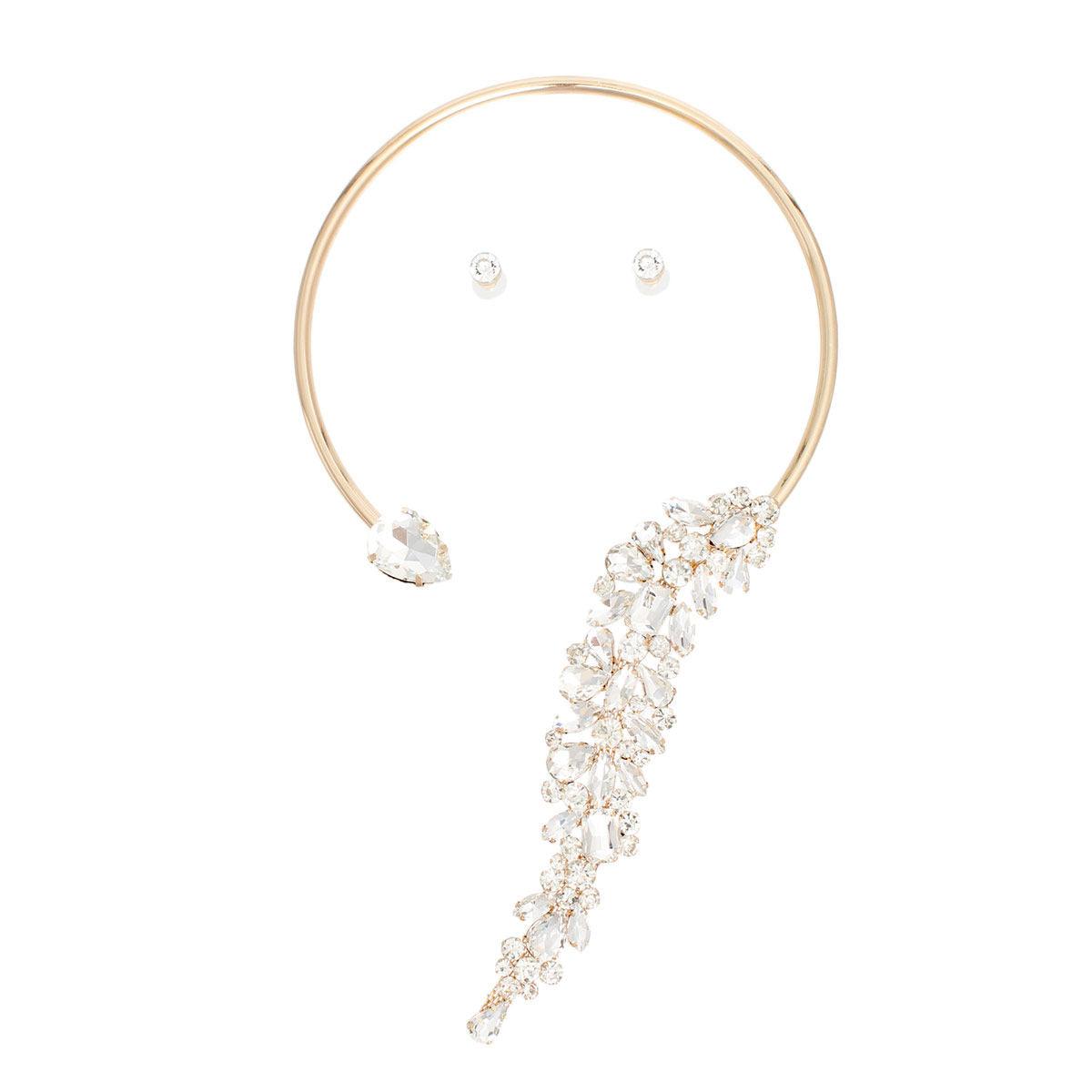 Shine Bright: Gold Clear Rhinestone Leaf Choker Necklace Set - Must-Have Accessory!