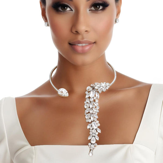 Shine Bright: Silver Clear Rhinestone Leaf Choker Necklace Set - Must-Have Accessory!