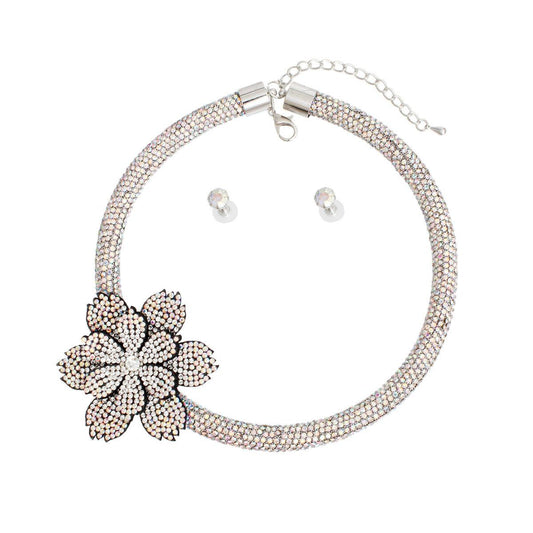 Sparkle Plenty Necklace Set: Blossom in Style