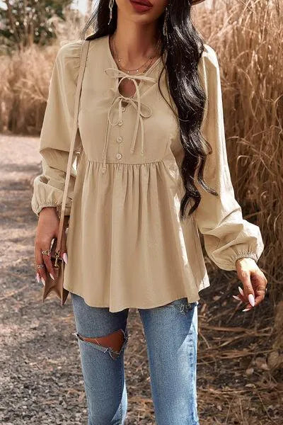 Stylish Balloon Sleeve Blouse with Decorative Buttons