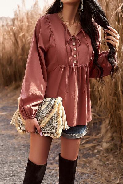 Stylish Balloon Sleeve Blouse with Decorative Buttons