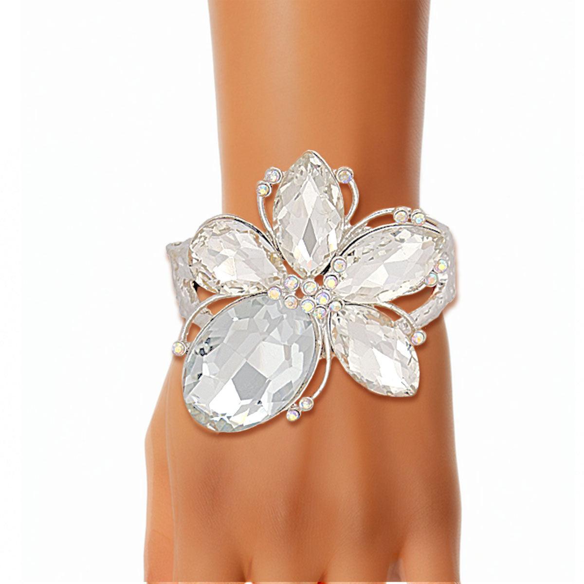 Transform Your Look with a Stunning Silver/Clear Flower Bracelet